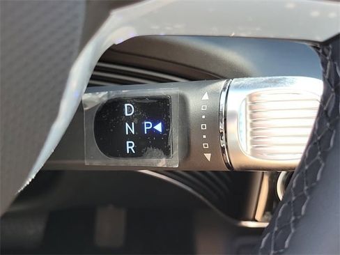 New 2026 Hyundai Ioniq 5 SE image 8