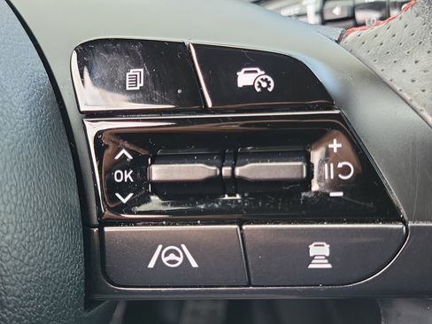 Certified 2023 Hyundai Tucson N Line FWD image 9