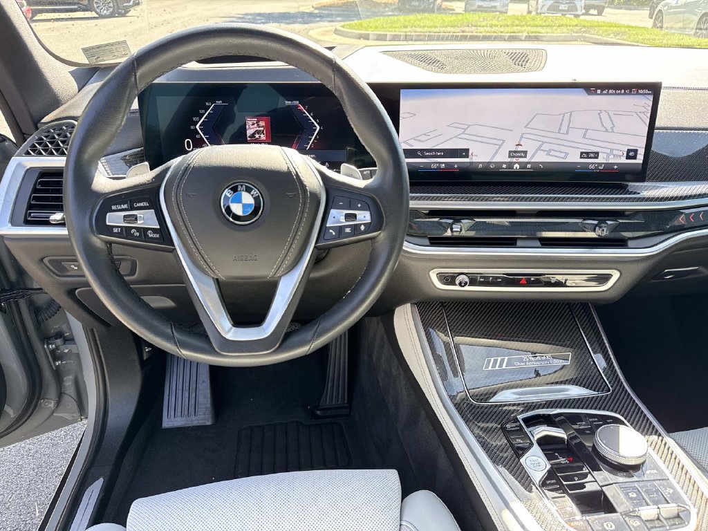 Used 2025 BMW X5 xDrive40i w/ Parking Assistance Package AWD/4WD image 6