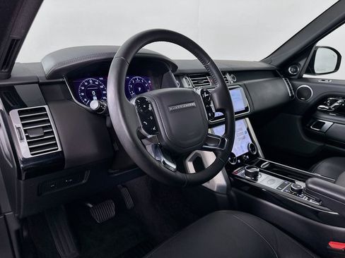 Used 2018 Land Rover Range Rover Supercharged image 9