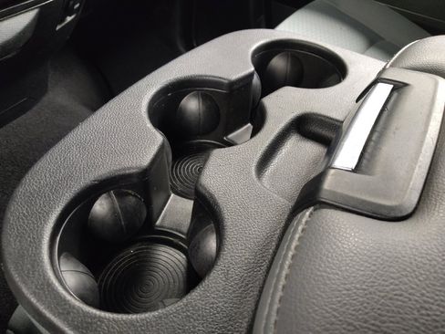 Used 2018 RAM 1500 Express image 26