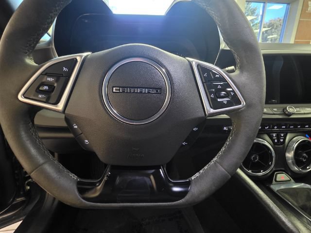 Used 2021 Chevrolet Camaro LT w/ 1LE Track Performance Package RWD image 6