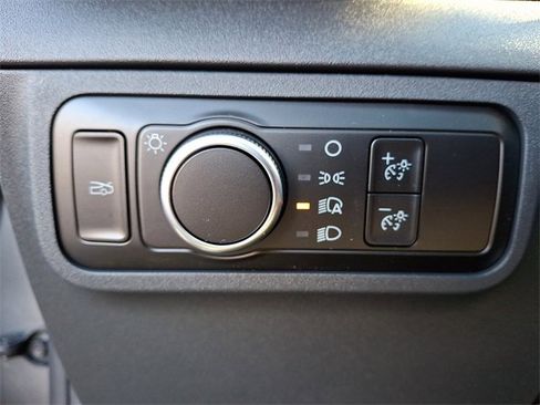 Used 2025 Ford Mustang Coupe image 24