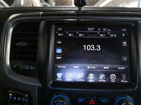 Used 2017 RAM 1500 Limited image 25