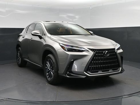 New 2026 Lexus NX 350 AWD image 9