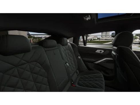New 2026 BMW X6 xDrive40i w/ Premium Package image 12