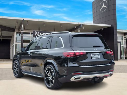 New 2025 Mercedes-Benz GLS 580 4MATIC image 4