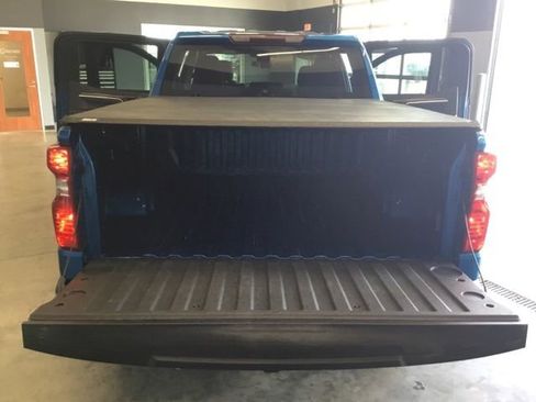 Used 2022 Chevrolet Silverado 1500 LT image 29