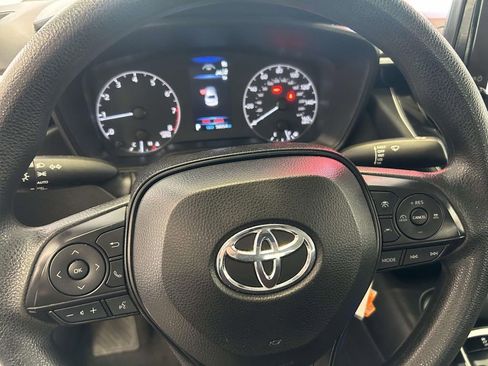 Used 2024 Toyota Corolla LE FWD image 18
