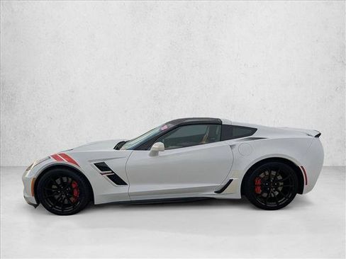 Used 2018 Chevrolet Corvette Grand Sport image 8