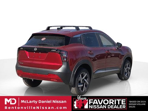 New 2026 Nissan Kicks SV w/ Cold Weather Package FWD image 5