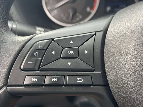 Used 2025 Nissan Sentra S FWD image 19