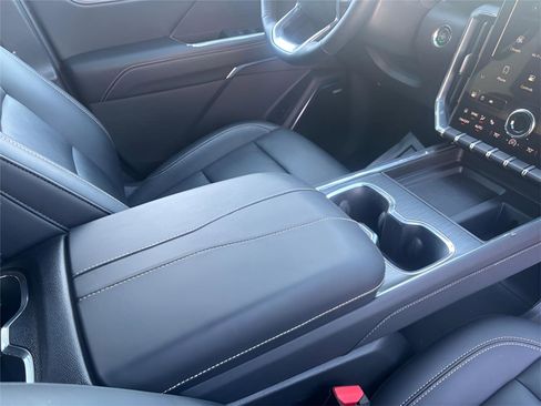 Certified 2024 GMC Acadia Elevation image 19