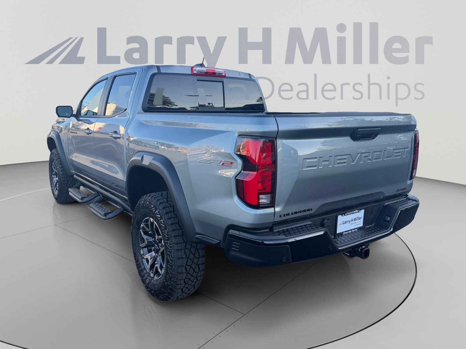 New 2026 Chevrolet Colorado ZR2 w/ Technology Package AWD/4WD image 3