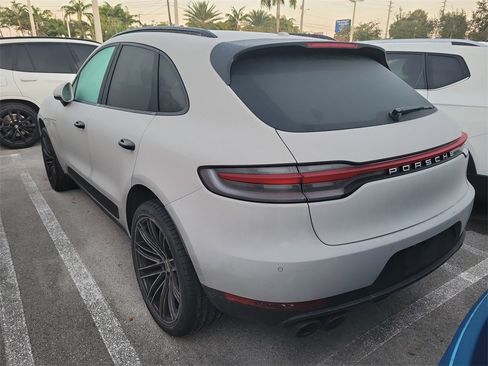 Used 2020 Porsche Macan S image 7