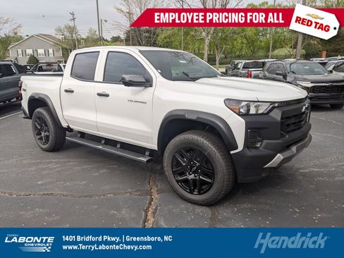 New 2025 Chevrolet Colorado Trail Boss image 1