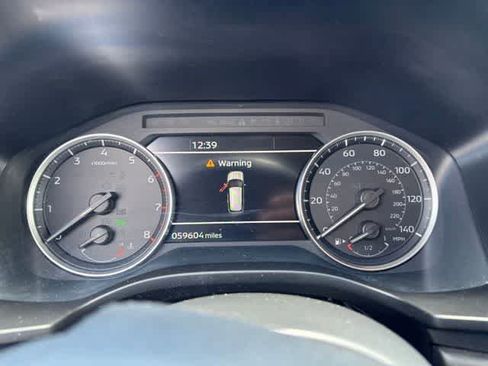 Used 2024 Mitsubishi Outlander SE AWD/4WD image 16
