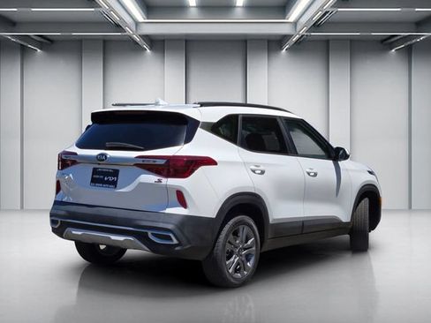 Certified 2021 Kia Seltos S FWD image 4