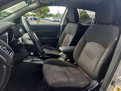 Used 2019 Mitsubishi Outlander Sport ES FWD image 21