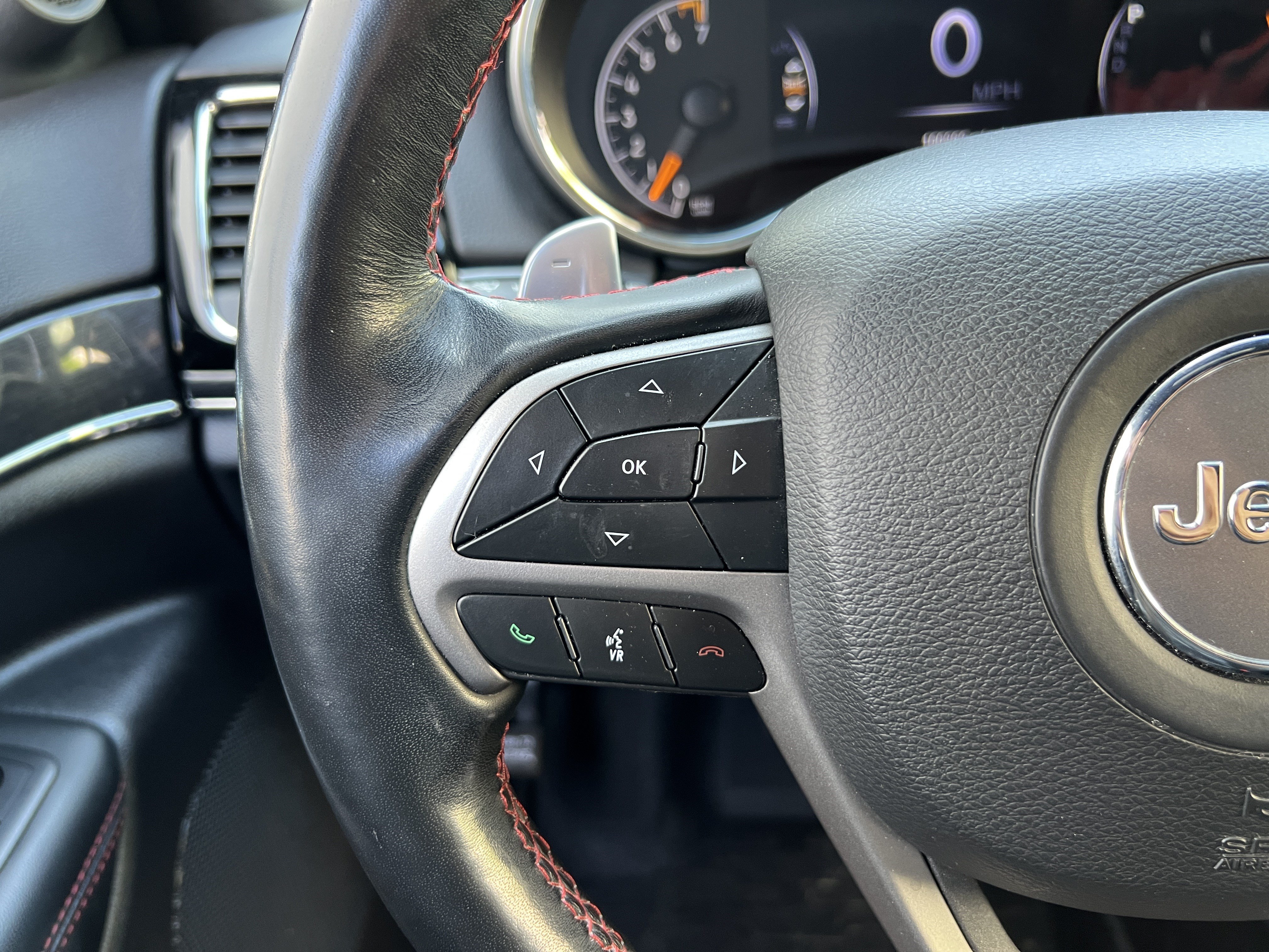 Used 2021 Jeep Grand Cherokee Trailhawk w/ Trailhawk Luxury Group AWD/4WD image 29
