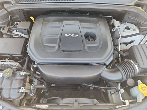 Used 2017 Jeep Grand Cherokee Overland RWD image 29