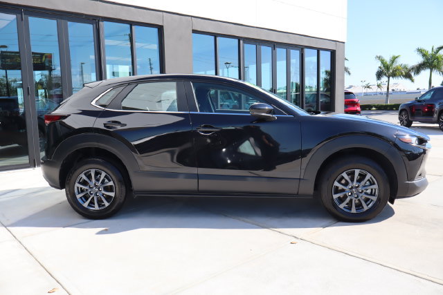 Used 2024 MAZDA CX-30 AWD 2.5 S image 2