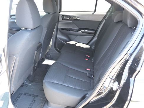 Used 2025 Mitsubishi Eclipse Cross LE AWD/4WD image 10