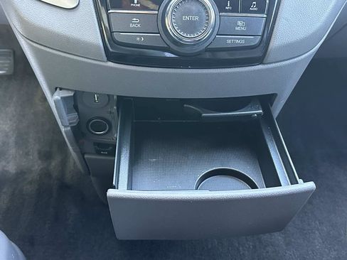 Used 2016 Honda Odyssey EX-L image 43