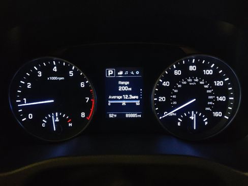 Used 2018 Hyundai Elantra Value Edition FWD image 23
