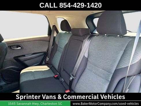 Used 2023 Nissan Rogue SV AWD/4WD image 30