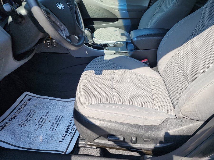 Used 2011 Hyundai Sonata GLS w/ Popular Equipment Pkg 2 FWD image 21