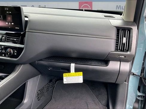 New 2026 Nissan Pathfinder Platinum w/ Cargo Package image 16