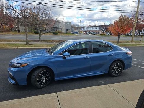 Certified 2023 Toyota Camry SE image 5