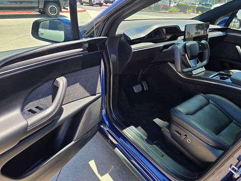 Used 2023 Tesla Model X Plaid AWD/4WD image 23