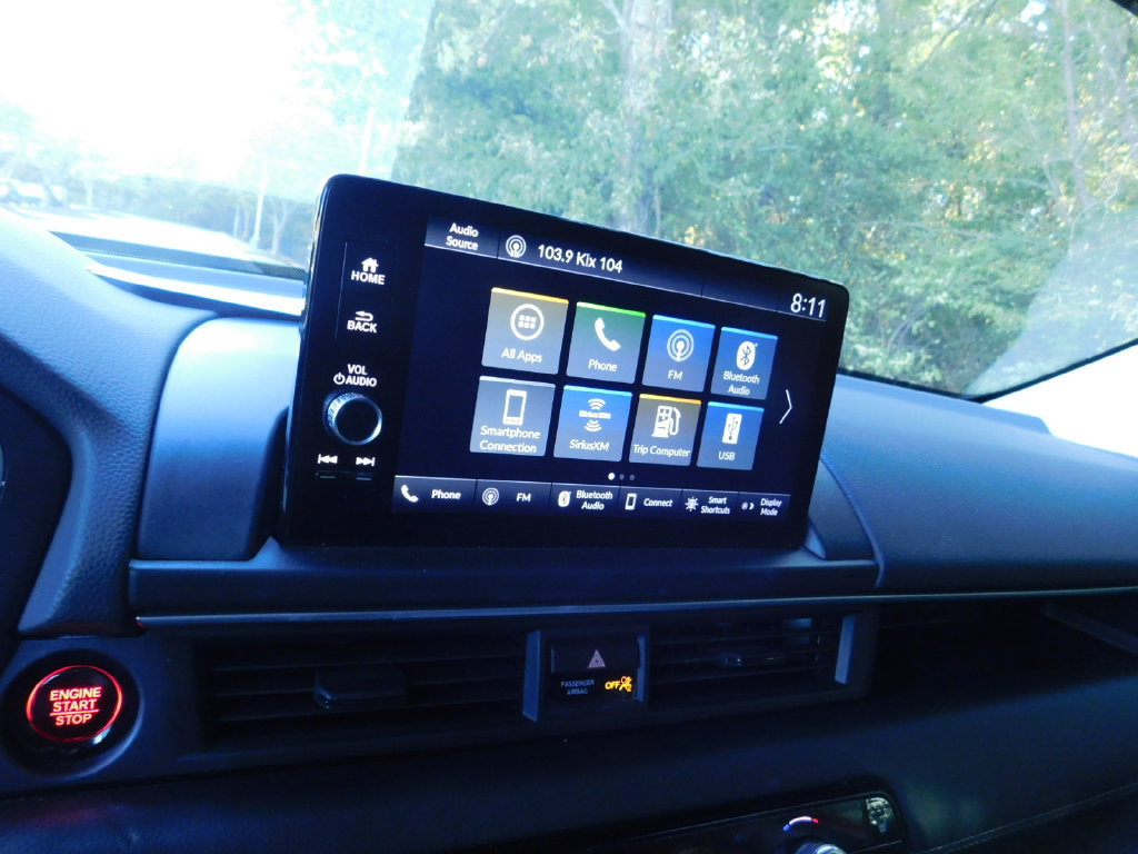 Used 2025 Honda Pilot EX-L image 9