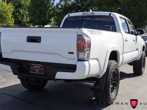Used 2023 Toyota Tacoma TRD Sport AWD/4WD image 19