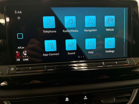 New 2026 Volkswagen Atlas SE image 25