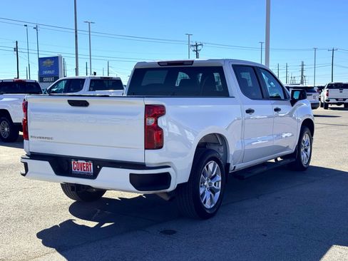Used 2022 Chevrolet Silverado 1500 Custom image 6