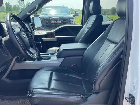 Used 2019 Ford F150 Lariat w/ Equipment Group 502A Luxury AWD/4WD image 22