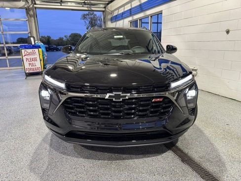 New 2026 Chevrolet Trax RS w/ Driver Confidence Package image 3