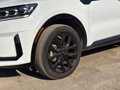Certified 2022 Kia Sorento SX AWD/4WD image 9