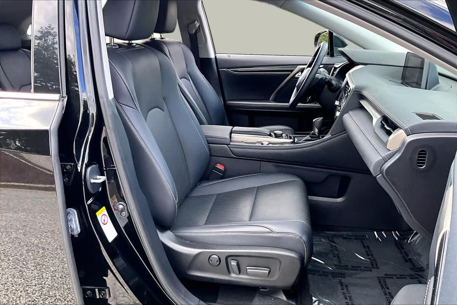 Used 2019 Lexus RX 350 FWD w/ Accessory Package image 9