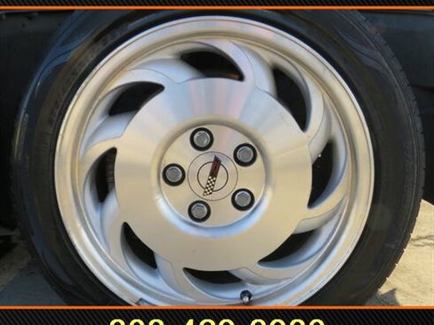 Used 1994 Chevrolet Corvette Coupe image 10