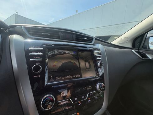Used 2024 Nissan Murano SV AWD/4WD image 28