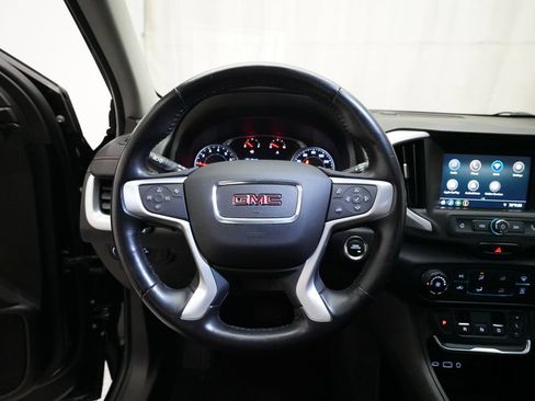 Used 2021 GMC Terrain SLE w/ LPO, Floor Liner Package FWD image 4
