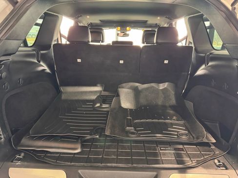 Used 2018 Jeep Grand Cherokee Limited image 36