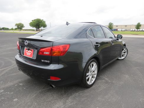Used 2007 Lexus IS 250 image 8