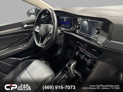 Used 2022 Volkswagen Jetta SE FWD image 23