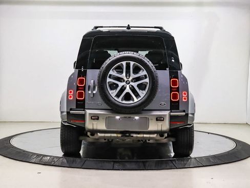 Used 2021 Land Rover Defender 110 X-Dynamic HSE AWD/4WD image 3