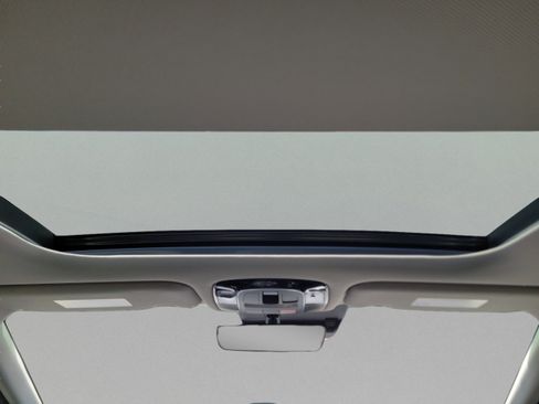 Used 2024 Hyundai Sonata SEL w/ Convenience Package FWD image 11